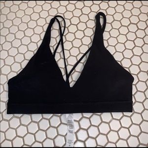 Lululemon black bra